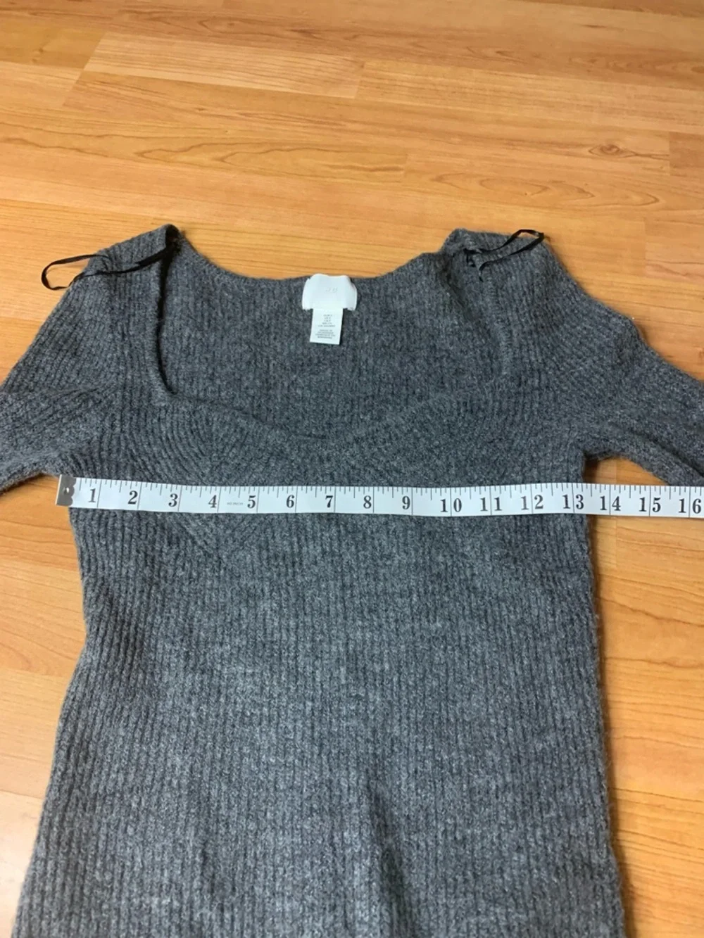 H&M Grey Rib-Knit Sweetheart Neckline Mini Dress - Small - Picture 7 of 7
